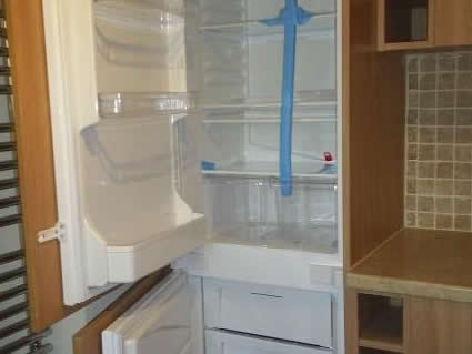 Lovell Kitchen Intstallation by Bathtimes Fleet